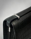 The Peak 18 Onyx Matte Crossbody bag