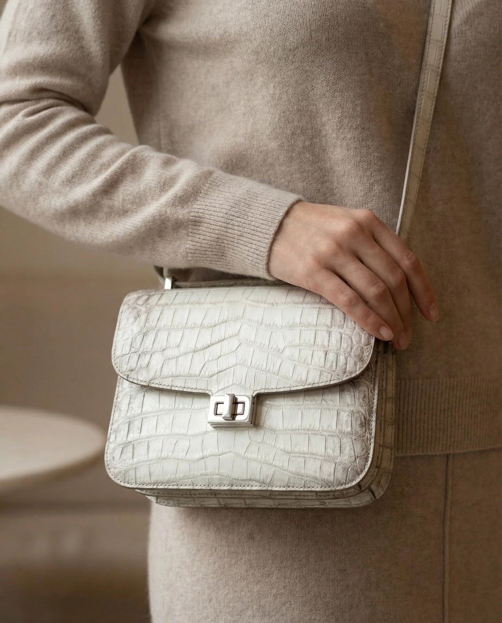 The Peak 18 Himalaya Matte Crossbody bag